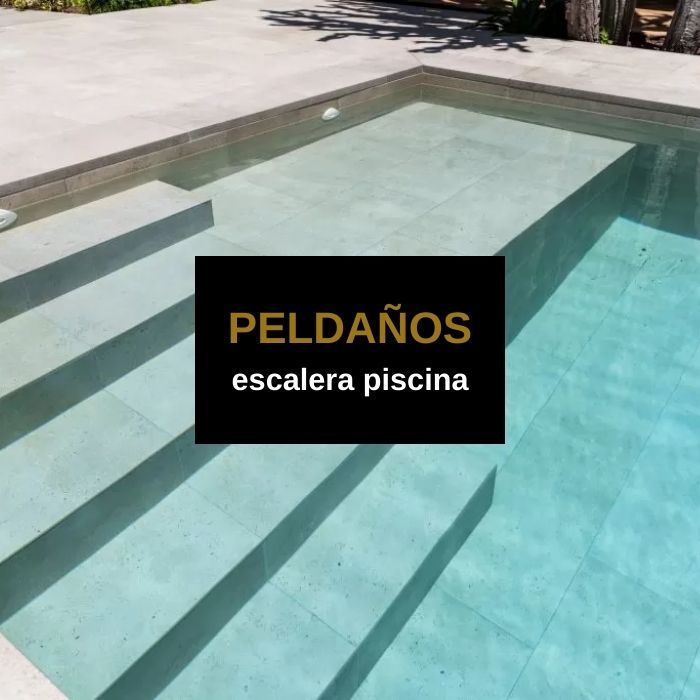 peldaños piscina